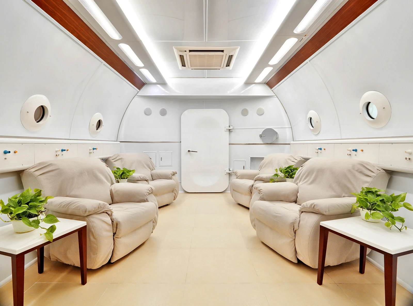Hyperbaric Oxygen Chamber