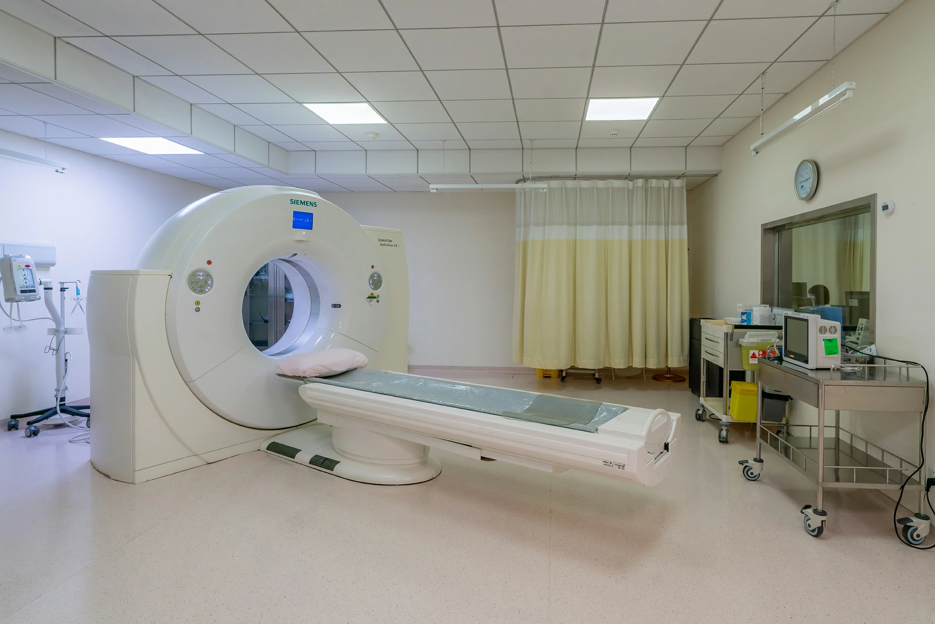 High Resolution Advanced CT Scanner